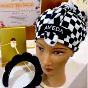 💫Free with Purchase!💫Aveda Microfibre Quick-Dry Hair Towel (NWT 🏷️)